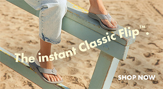 classic lined crocs black