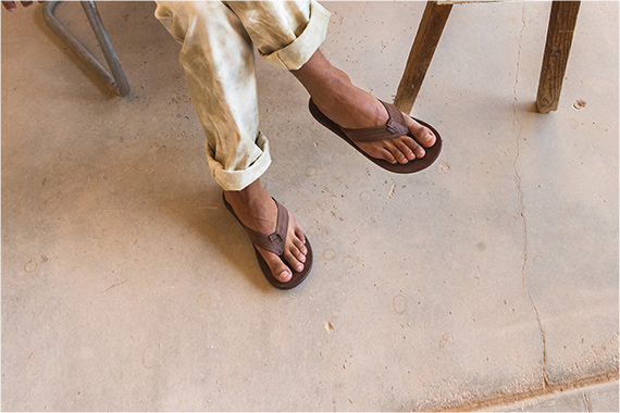 Men - Classic Leather Flip - Flip Flops