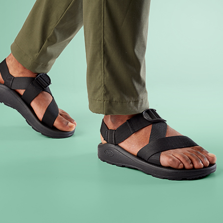 chacos sandals men