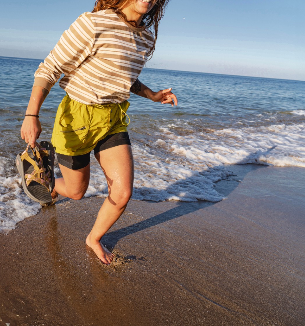 Hiking Sandals with Arch Support Chacos