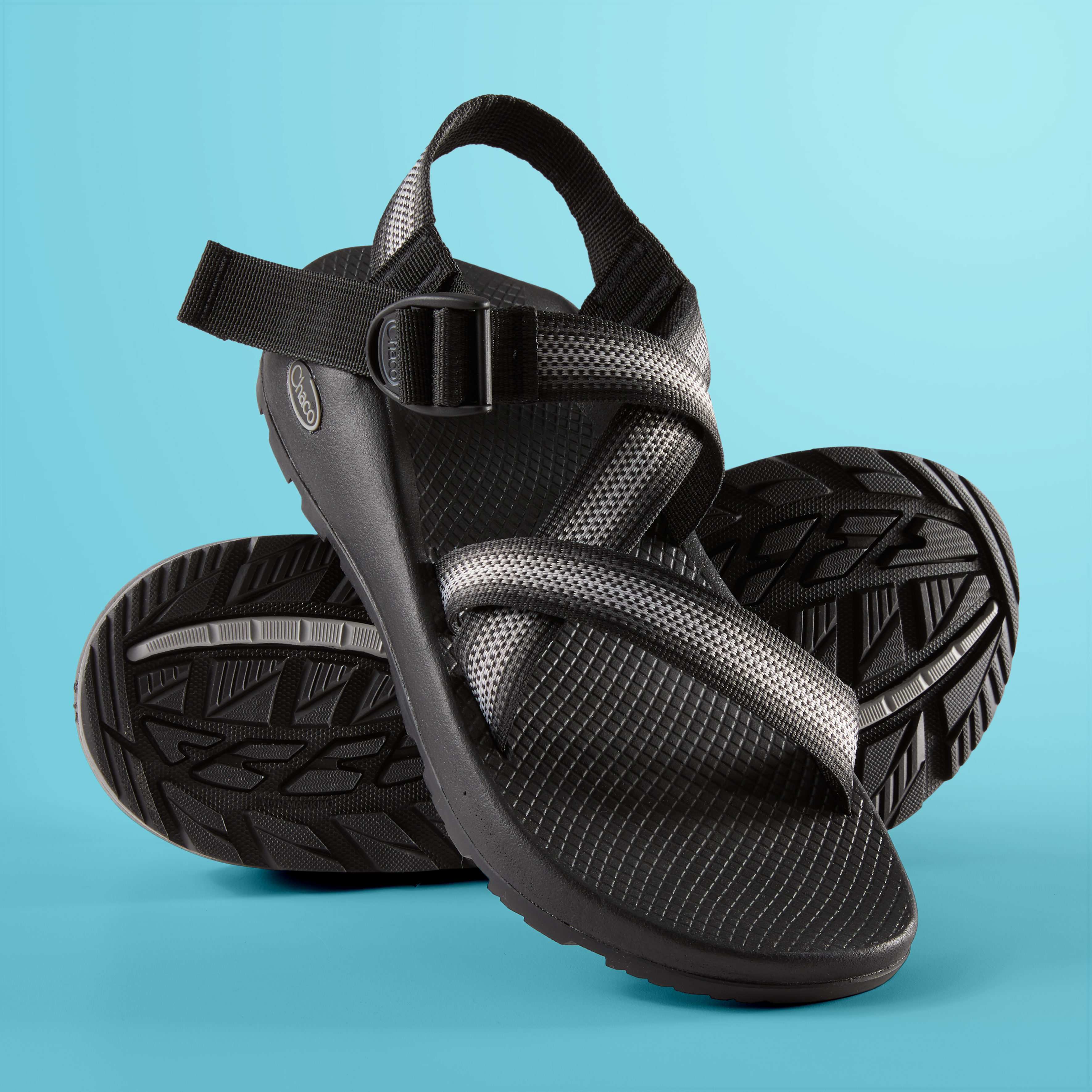 outdoor sandals chaco