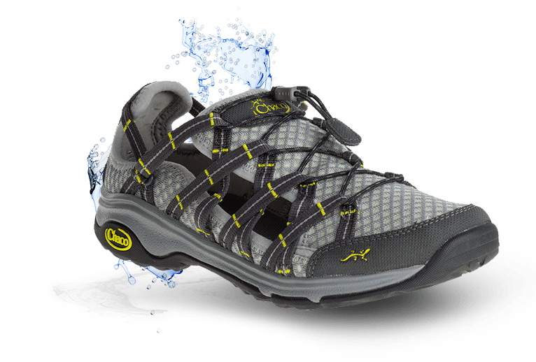 chaco outcross water shoes
