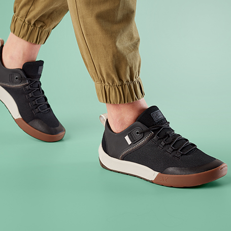 tradehome shoes chacos